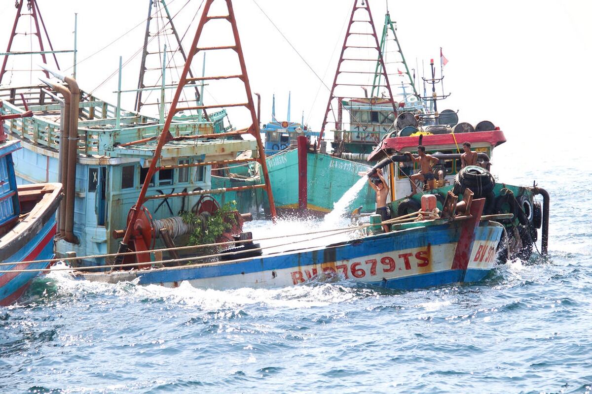 Indonesia Sinks 51 Foreign Boats To Fight Against Poaching