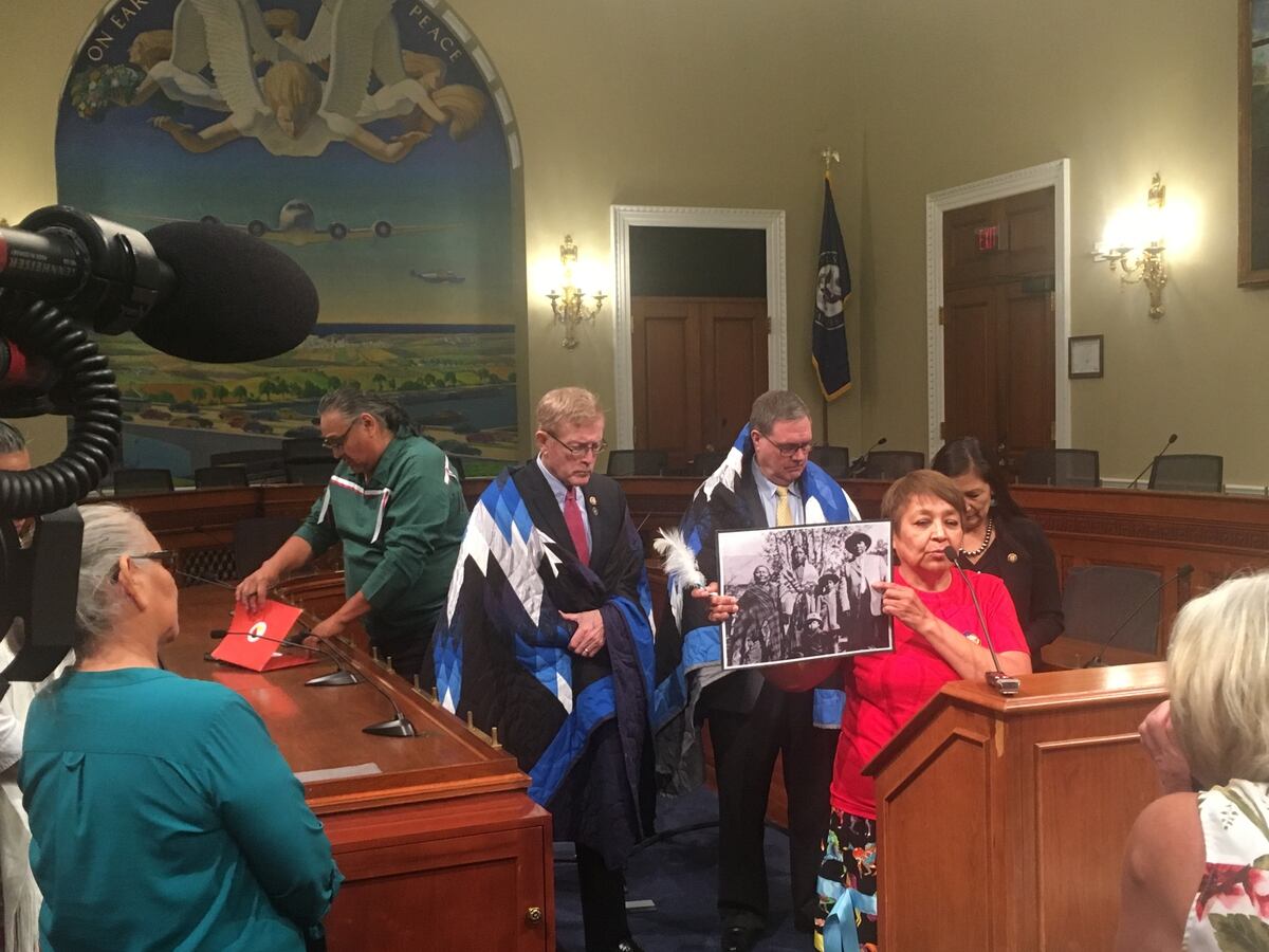 Lawmakers Introduce Bill To Rescind 20 Medals Of Honor