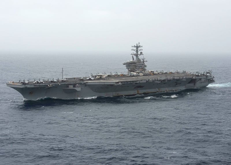 The aircraft carrier USS Nimitz (CVN 68) transits the Arabian Sea on Aug. 17, 2020. (MC3 Elliot Schaudt/Navy)
