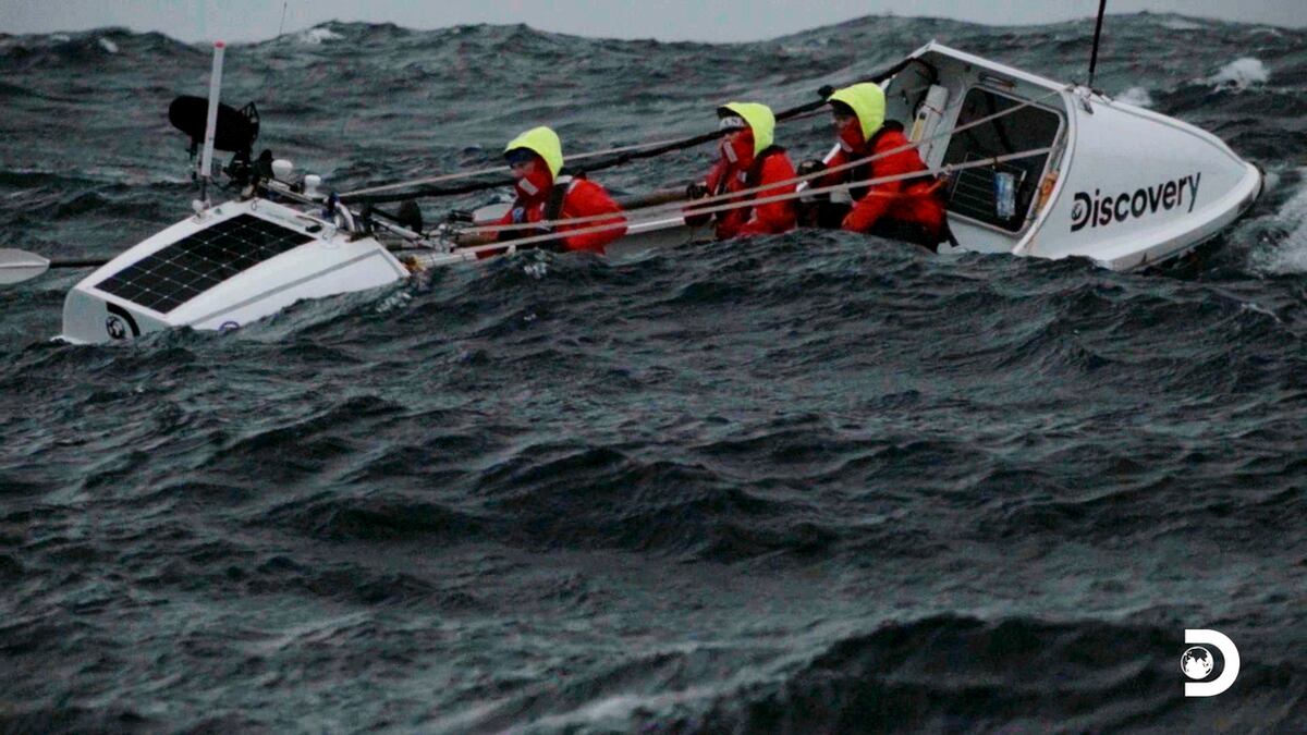 Men Cross Perilous Drake Passage Unassisted