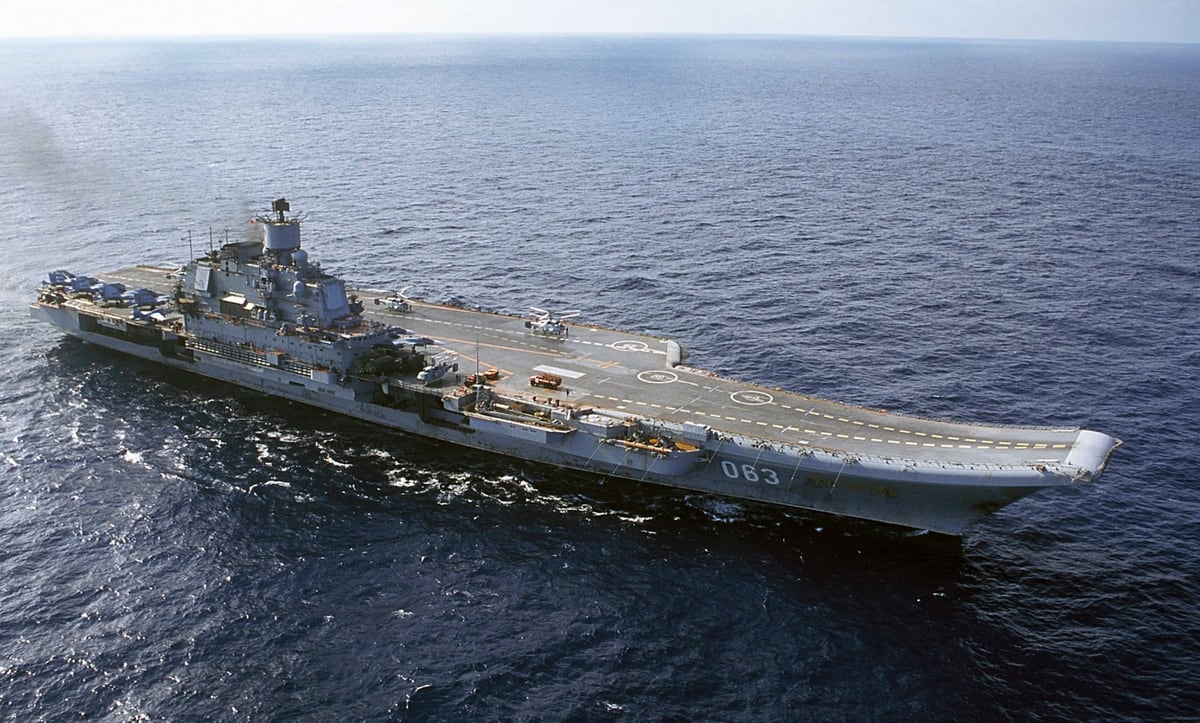 Russia to send its aircraft carrier