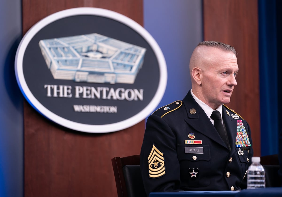 There S A New Rank Insignia For The Military S Top Enlisted Adviser