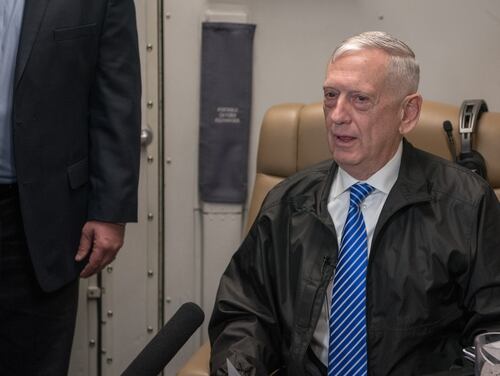 Defense Secretary James N. Mattis speaks to members of the press during a flight to Muscat, Oman, March 11, 2018. (Army Sgt. Amber I. Smith/DoD)