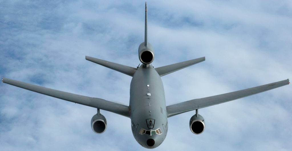 Here S Why The Air Force Is Investigating The Kc 10