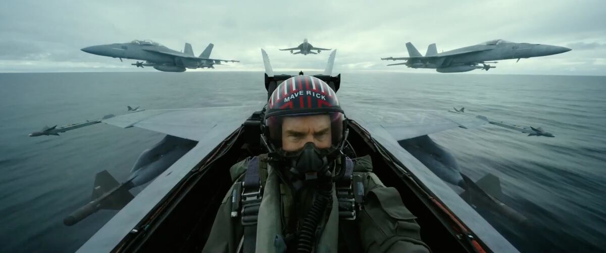 Tom Cruise Asked To Pilot A Super Hornet In The Top Gun Sequel The Navy Wasn T Having It