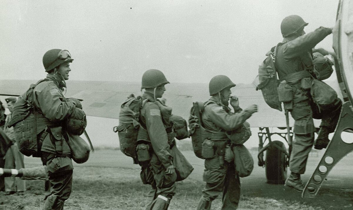 When In Doubt Lash Out The 82nd Airborne S Crossing Of The Waal