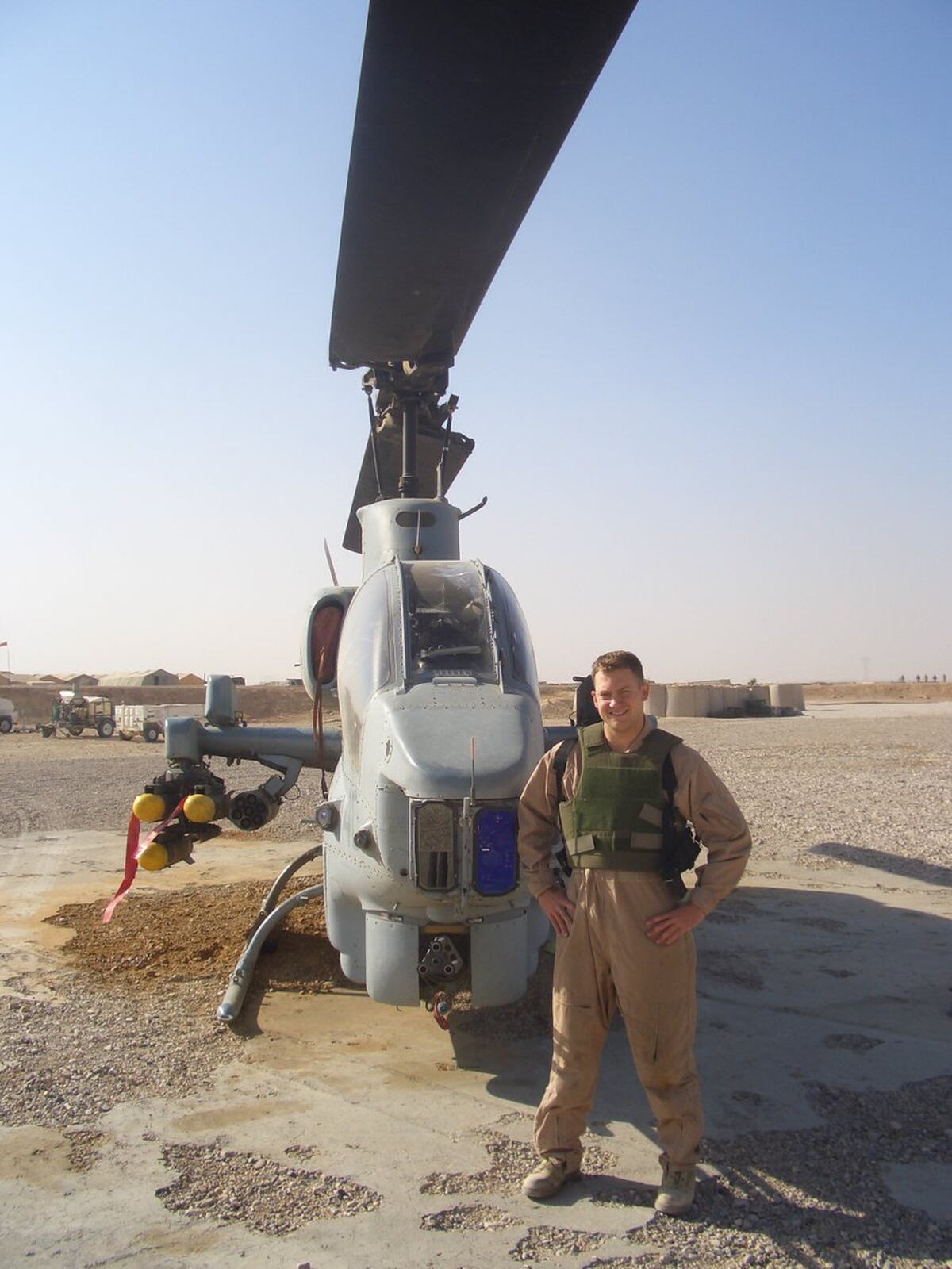 Test pilots killed in helicopter crash were Marine reservists