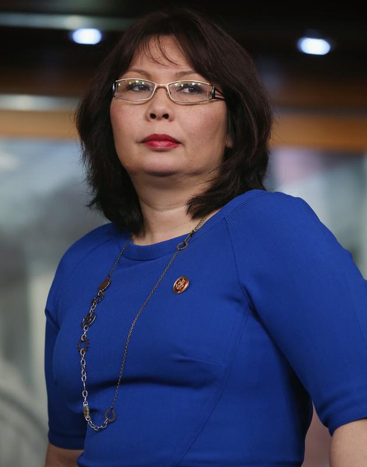 Duckworth to be first sitting US senator to give birth