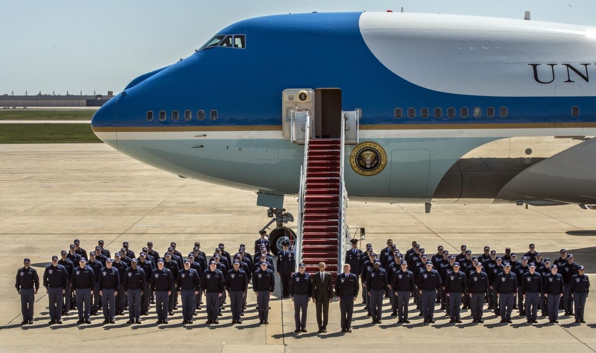 Replacing The Air Force One Fleet Literally Takes An Act Of Congress Commentary