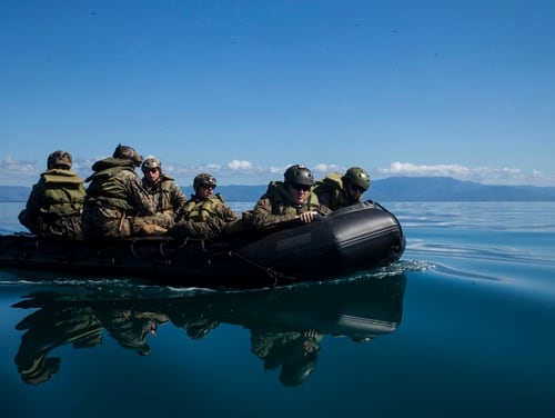 Marines with the 31st Marine Expeditionary Unit navigate inside the Australian Defence Force’s Cowley Beach Training Area during an amphibious raid rehearsal July 8. (Lance Cpl. Jonah Baase/Marine Corps)