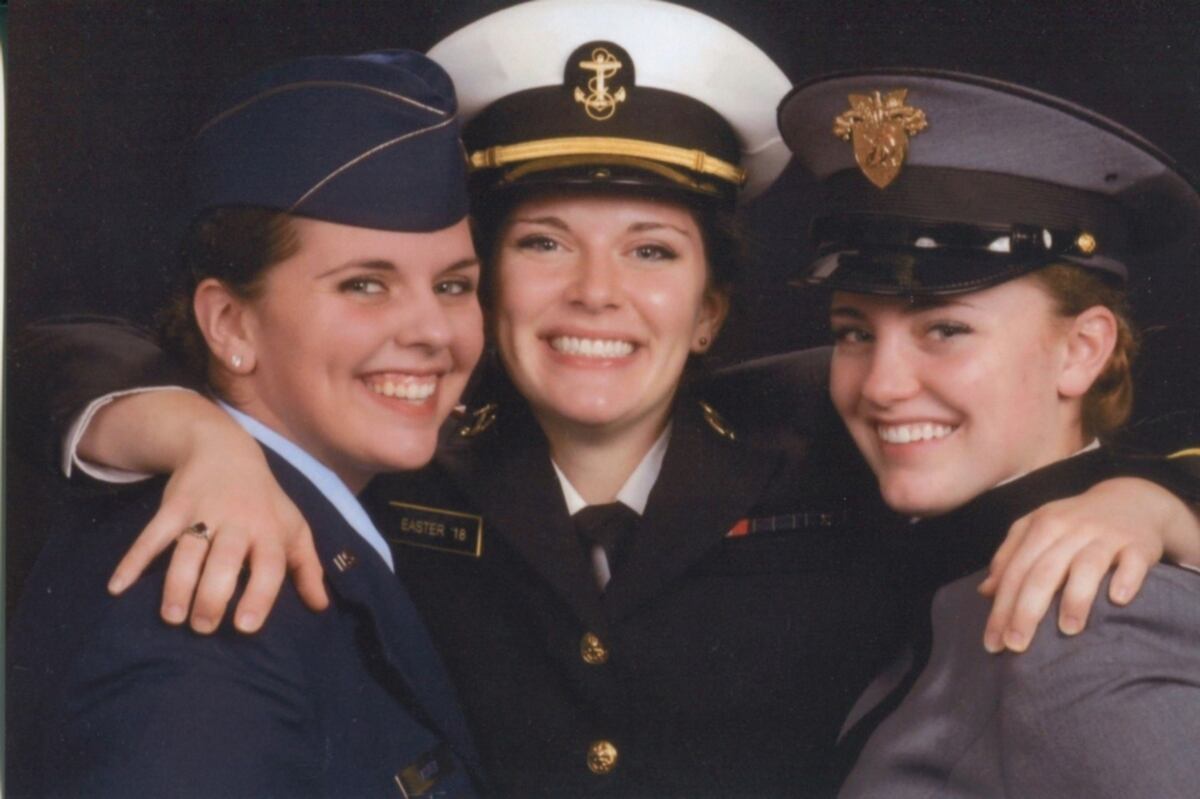 Army Navy Week 3 Sisters 3 Academies And 4 Generations Of Service