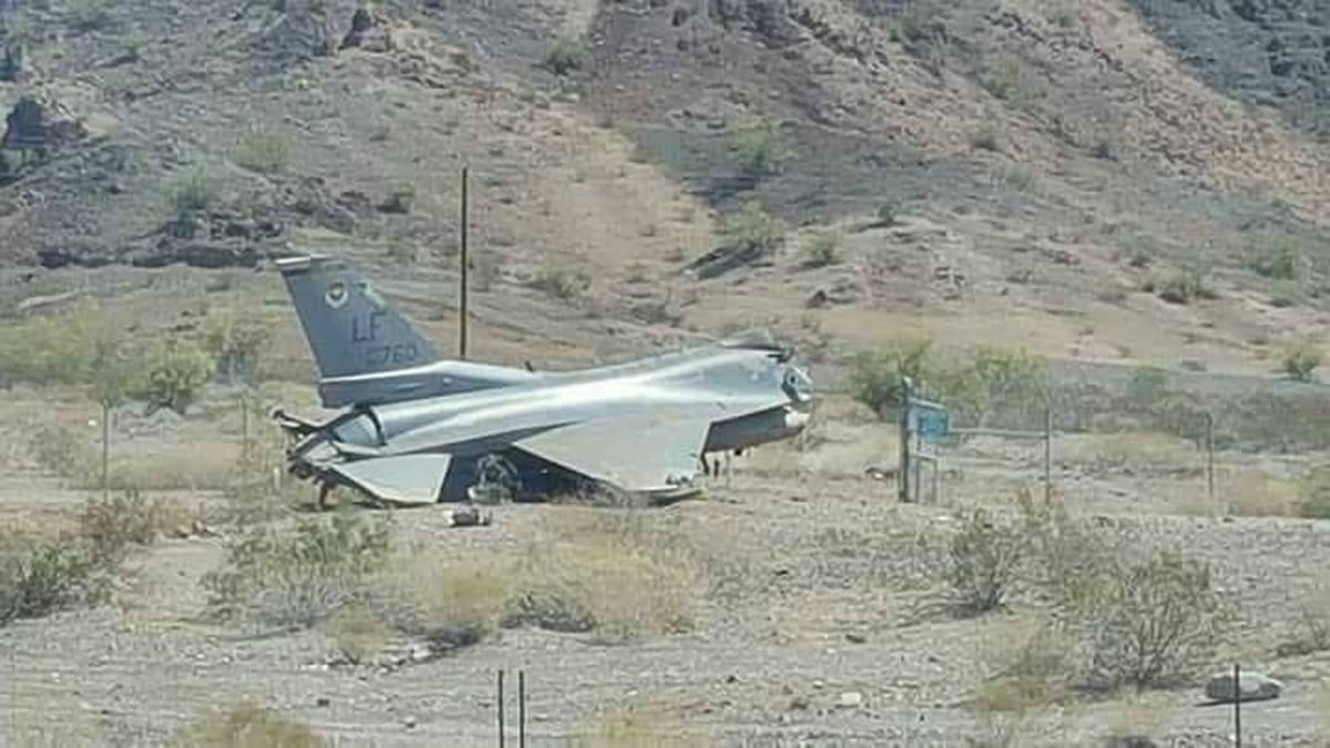 F-16 from Luke Air Force Base crashes