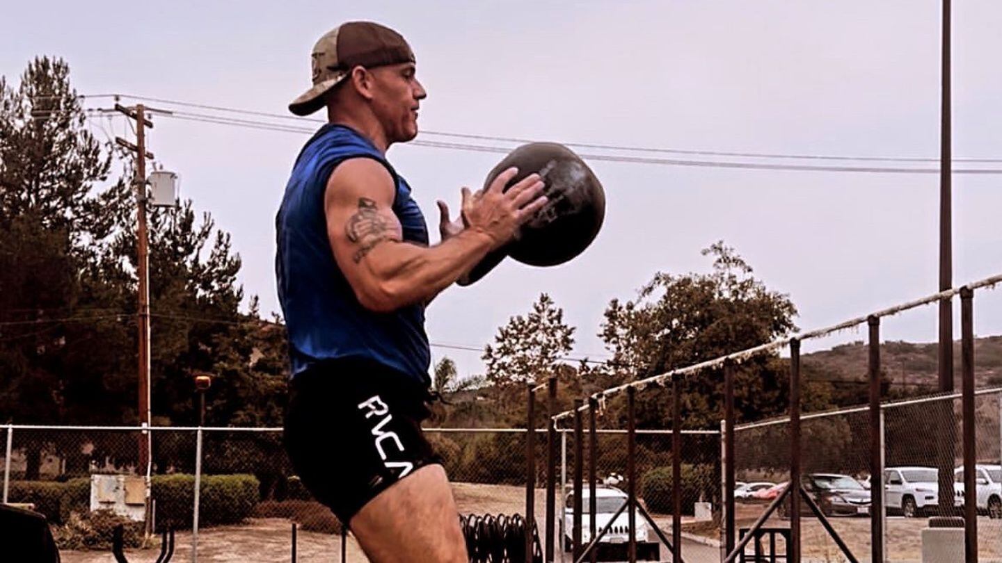 Advice from a Marine who smashed 3 kettlebell-swing world records