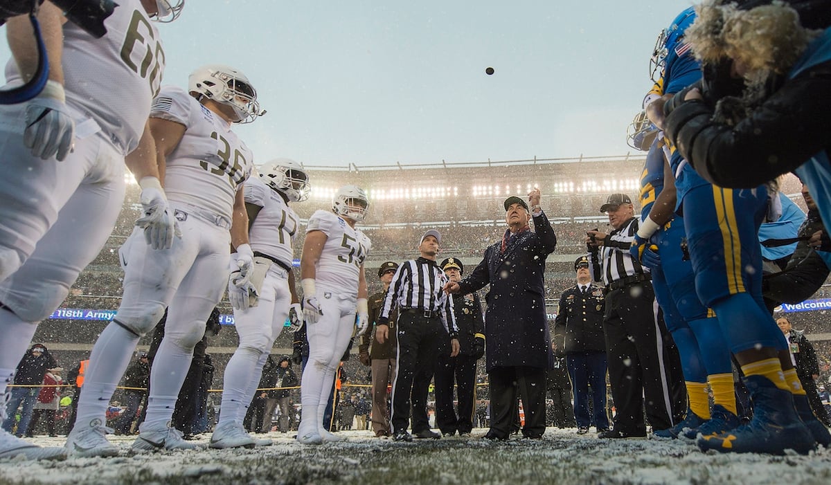 The Army Navy Rivalry Why It S One Of A Kind