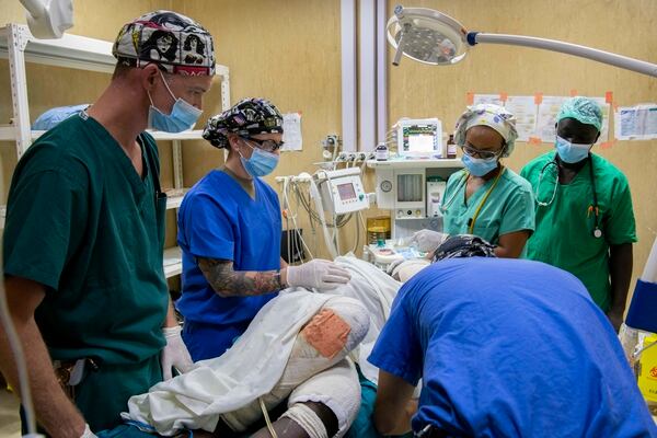 (Mass Communication Specialist 2nd Class Deanna C. Gonzales/Navy)