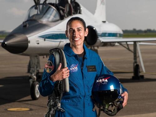 Wallpaper Will The First Woman On The Moon Be A Marine Cobra Pilot Becomes For Android