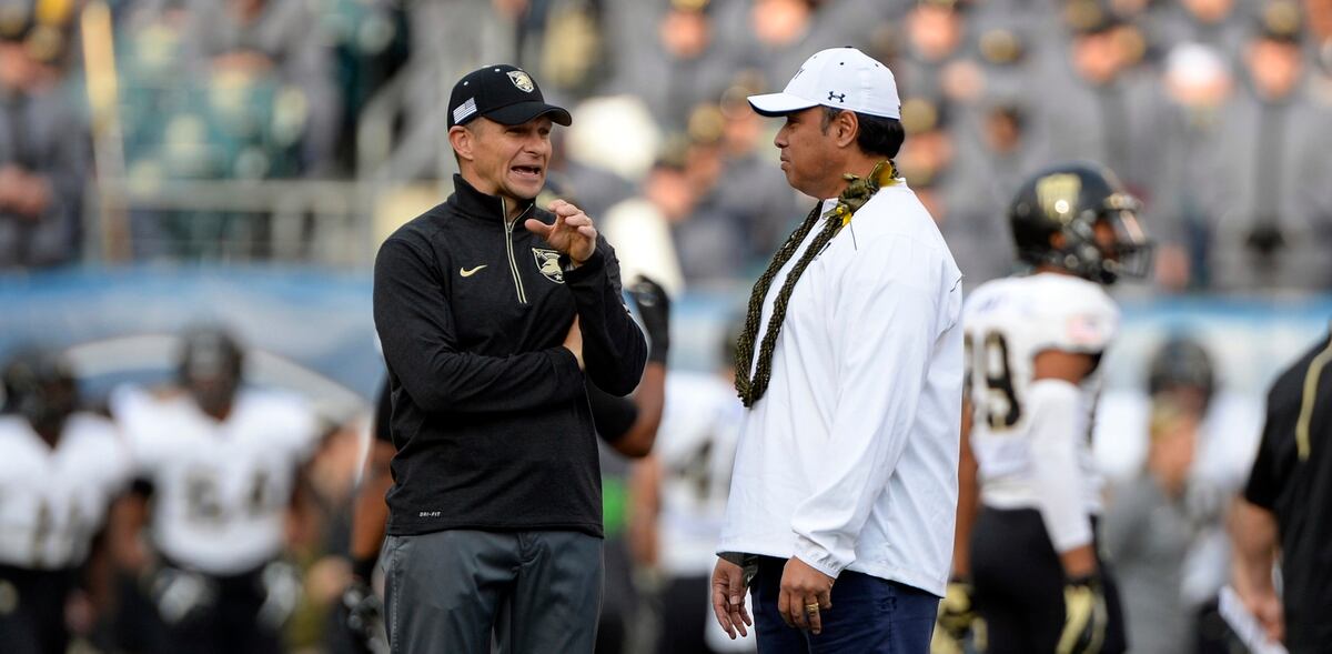 Navy S Niumatalolo Keeps Top Salary Spot Among Academy Football