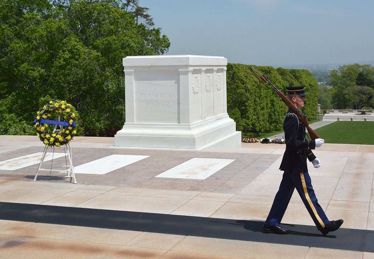 the tomb of the unknown soldier