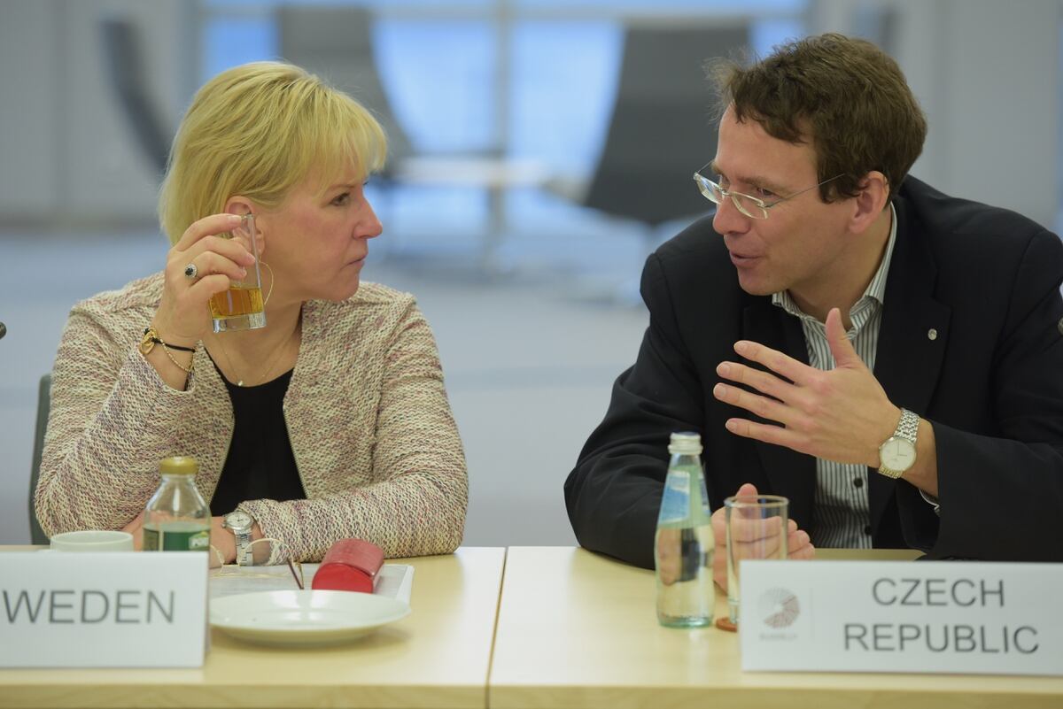 Sweden May Lose Gulf Allies Over Saudi Spat