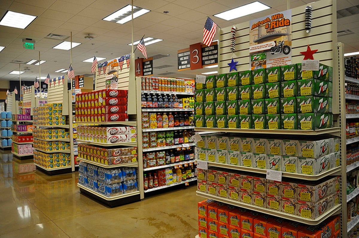 Commissaries focus on shoppers amid proposals for change