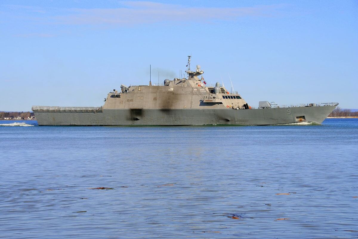 Free Of Ice And Montreal Lcs Uss Little Rock Heads Home