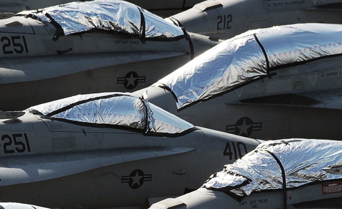 Grounded Nearly Two Thirds Of Us Navy S Strike Fighters Can T Fly - 