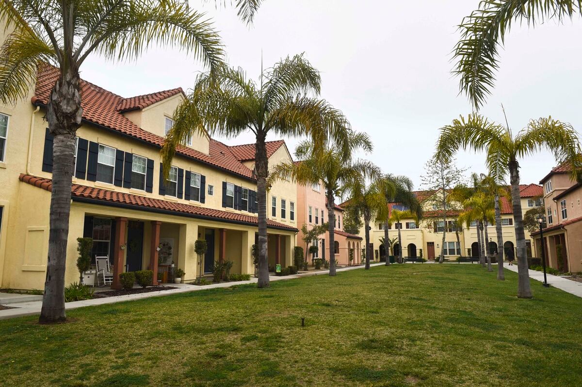 Jury awards Marine Corps family more than $2 million for mold, health issues in privatized housing