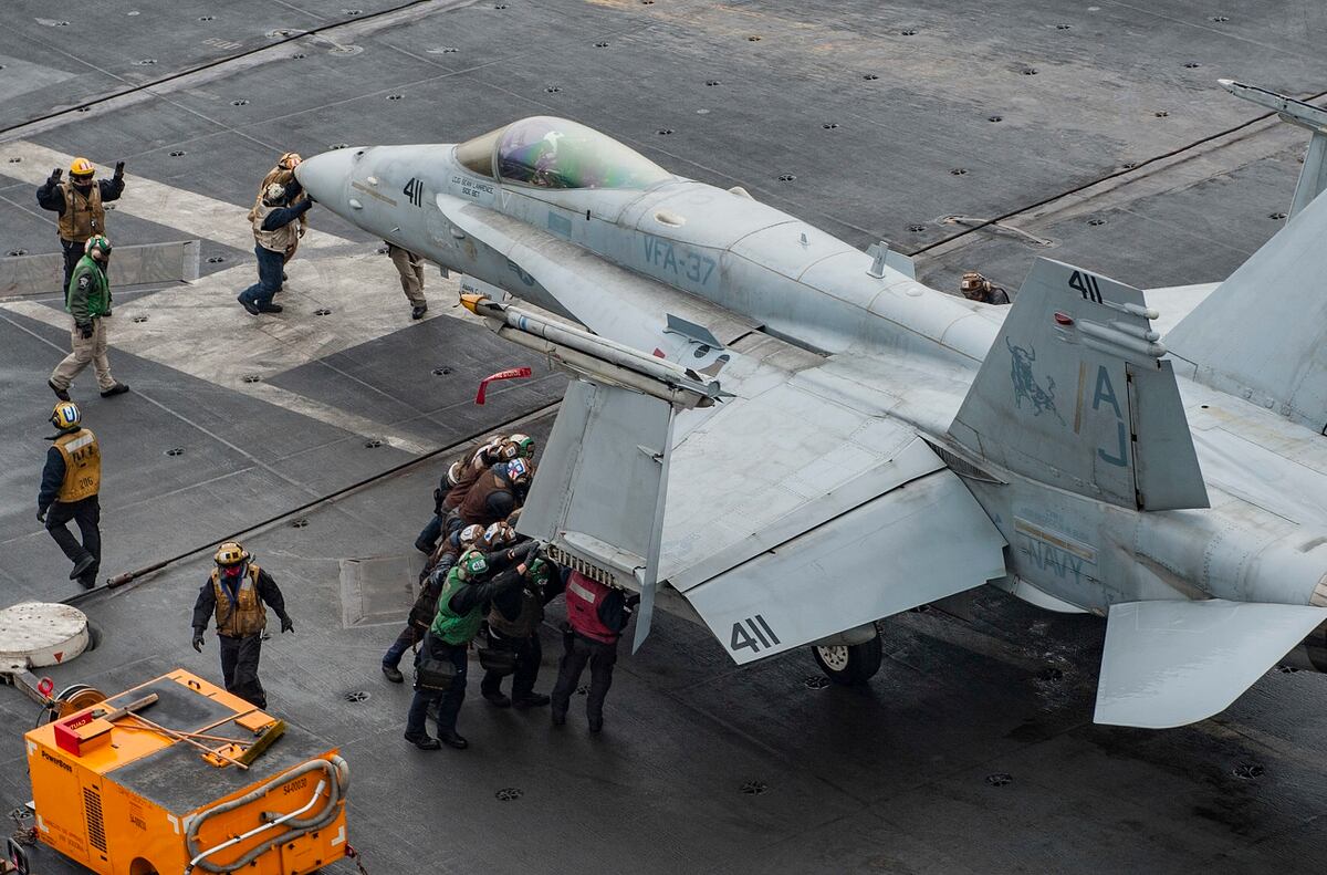 Hornet Squadron Suspended Flights Last Month After Latest