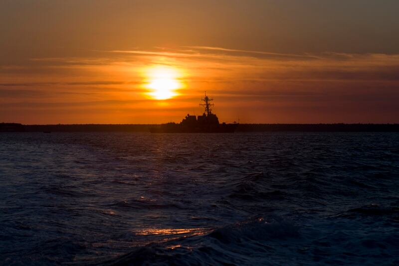The guided-missile destroyer Michael Murphy anchored in Darwin's harbor for Australian exercise Kakadu 2018 on Aug. 31. The Arleigh Burke-class warship participated in Kakadu to enhance maritime security between the close allies. (Mass Communication Specialist 3rd Class Morgan K. Nall/Navy)
