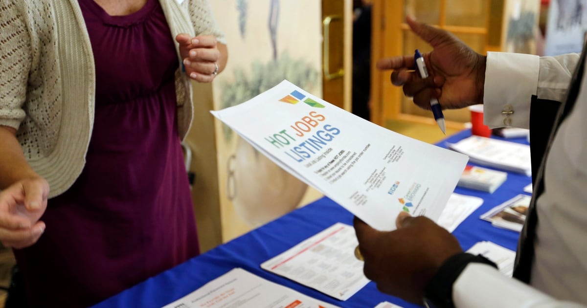 Labor Department wants input on new award for vet employers