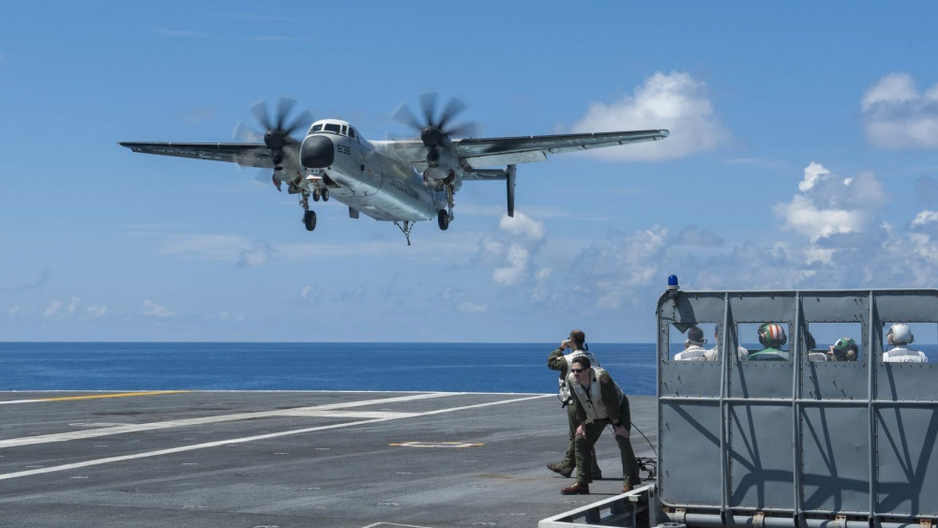 Inside The Harrowing Final Minutes Before A C 2a Greyhound S Fatal 17 Crash Into The Sea
