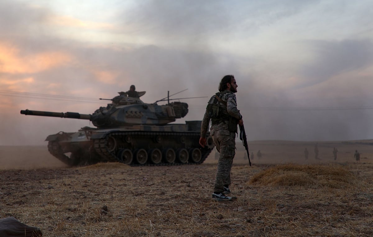Us Forces Scramble For Syria Exit As Trump Announces Sanctions On Turkey