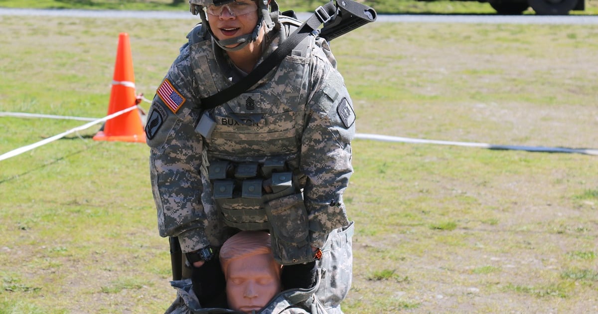 Study Finds Taller Heavier Female Soldiers Outperform