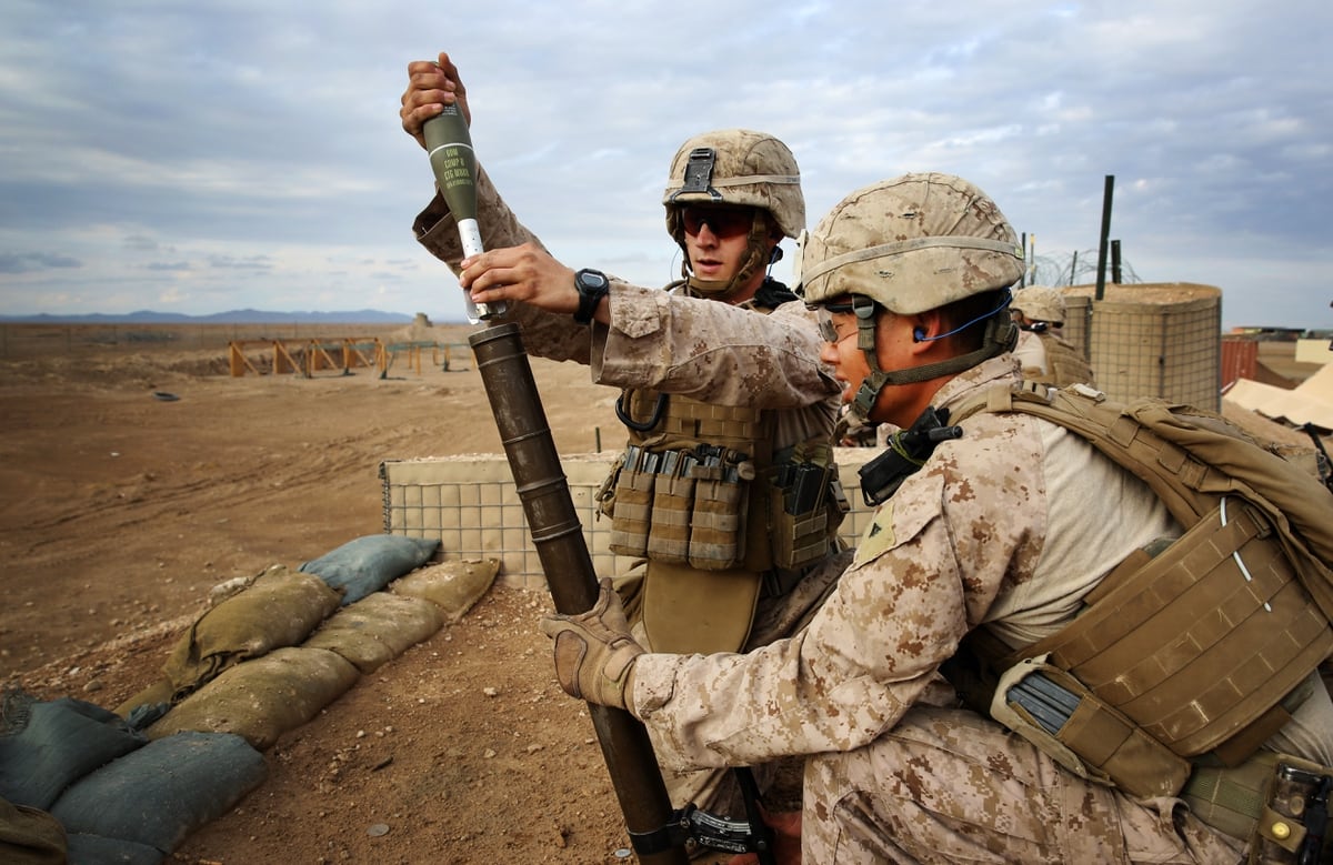 U.S. Marines • Fire 60mm Mortars • United Arab Emirates, Sept 24, 2020