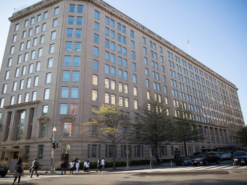 The Department of Veteran Affairs headquarters in Washington, D.C., shown in April 2016. (Alan Lessig/Staff)