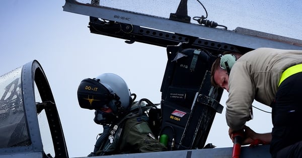 A U.S. Air Force F-15C Eagle aircrew member from the 493rd Expeditionary Fighter Squadron responds to an alert scramble notification at Siauliai Air Base, Lithuania, Sept. 4. The 493rd EFS pilots routinely track, intercept and interrogate aircraft operating in Baltic airspace who are non-responsive to local air-traffic controlled communication or operating without an official flight plan. (Tech. Sgt. Matthew Plew/Air Force)