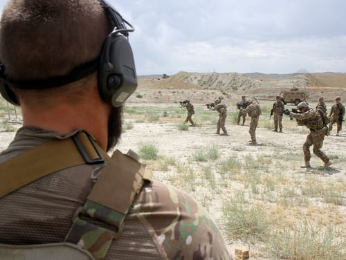 Soldiers from the 101st Airborne Division conduct marksmanship training at Tactical Base Gamberi in eastern Afghanistan on May 29, 2015. (Capt. Charlie Emmons/Army)