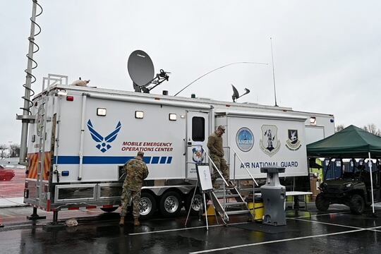 Members of the Maryland National Guard continue to support efforts at the COVID-19 community screening and testing site at FedEx Field in Landover. (Maryland National Guard)