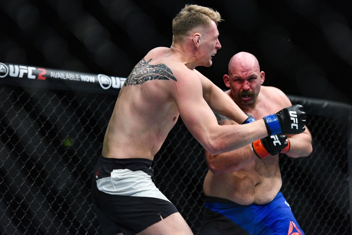 Splitdecision loss for former National Guardsman Tim Johnson at UFC