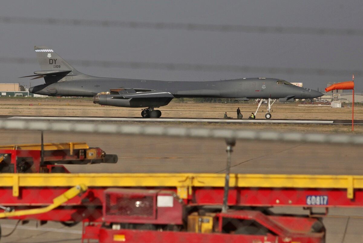 Air Force B 1 Lancer Blew Escape Hatch In Emergency Landing