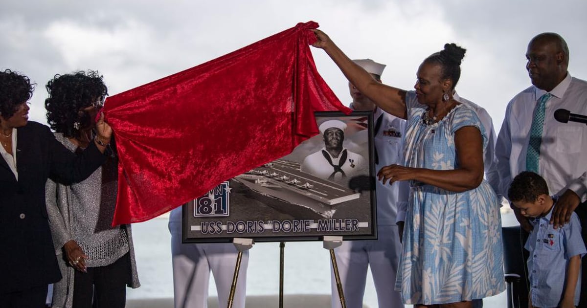 Op Ed Naming A Future Flattop After Doris Miller Was Right And Just