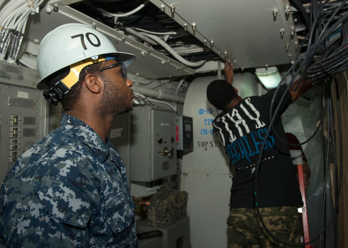 Navy to begin afloat network pilot using mini clouds at sea