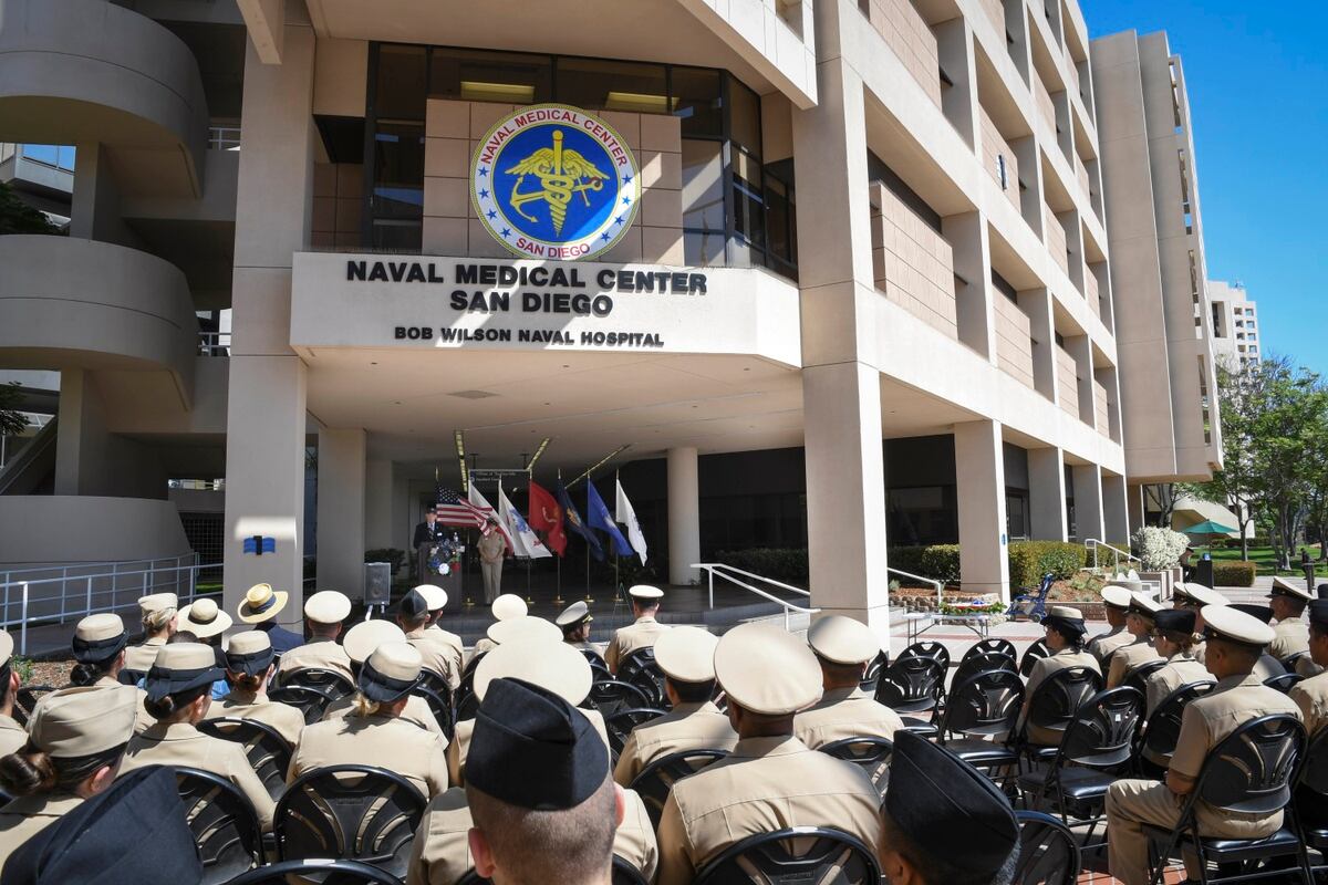 Fire burns Navy dental clinic in San Diego, 4 injured