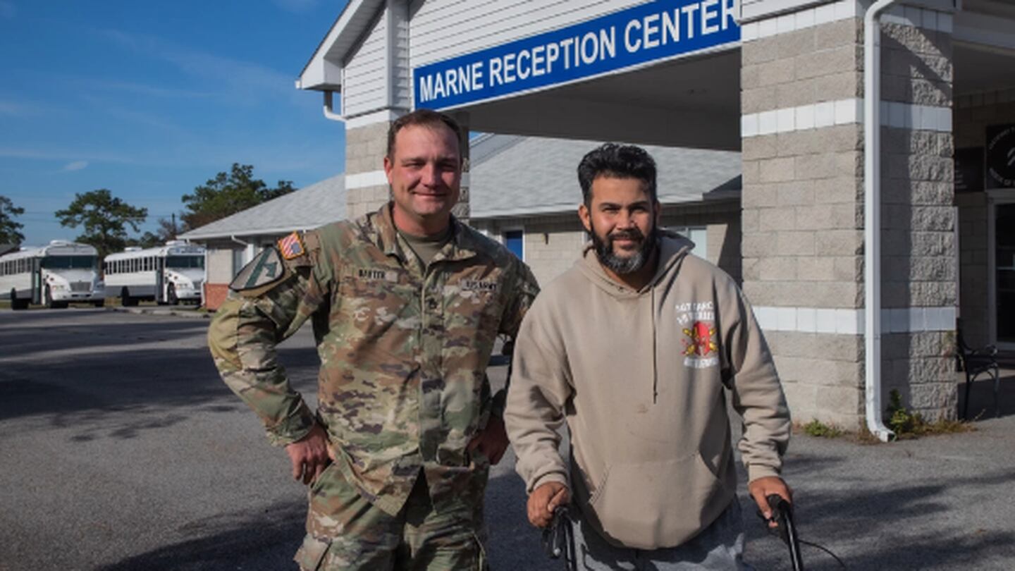 Army staff sergeant jumps into action after car crash, saves soldier