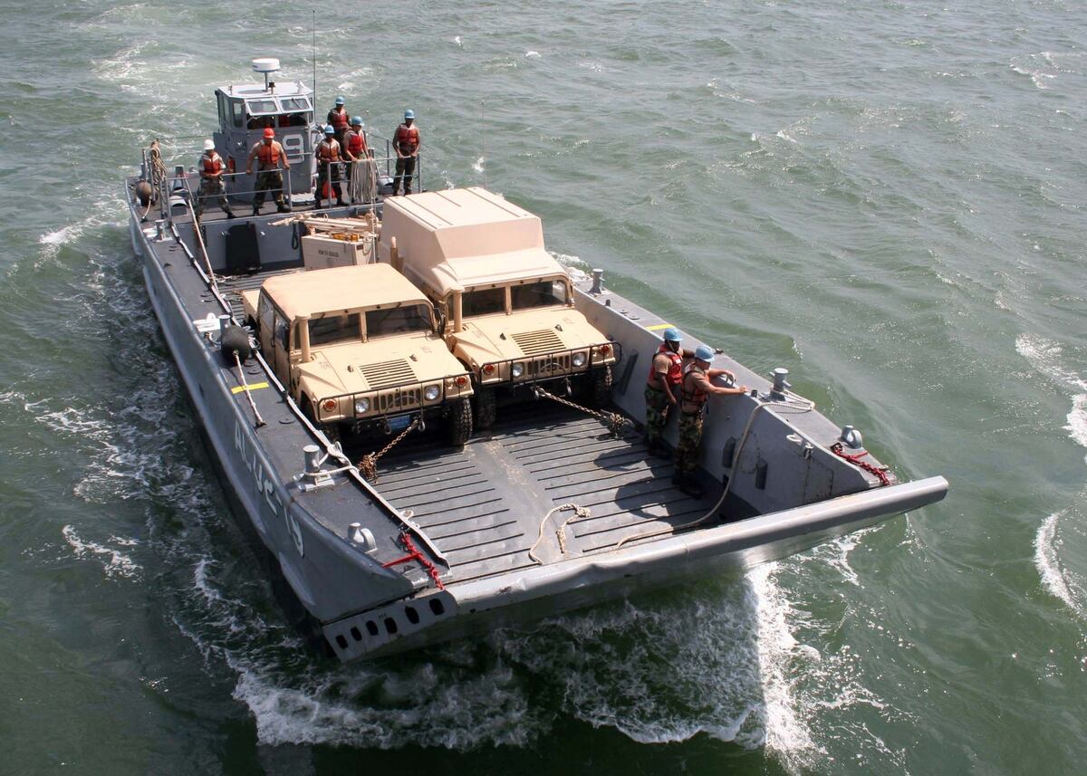 US Army To Choose New Landing Craft Next Year