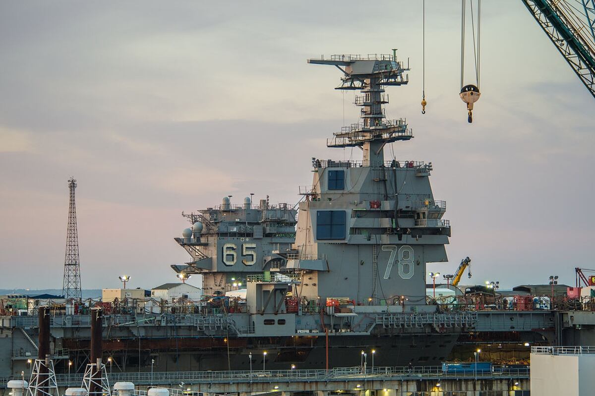 New US Carrier Radar Enters the Picture