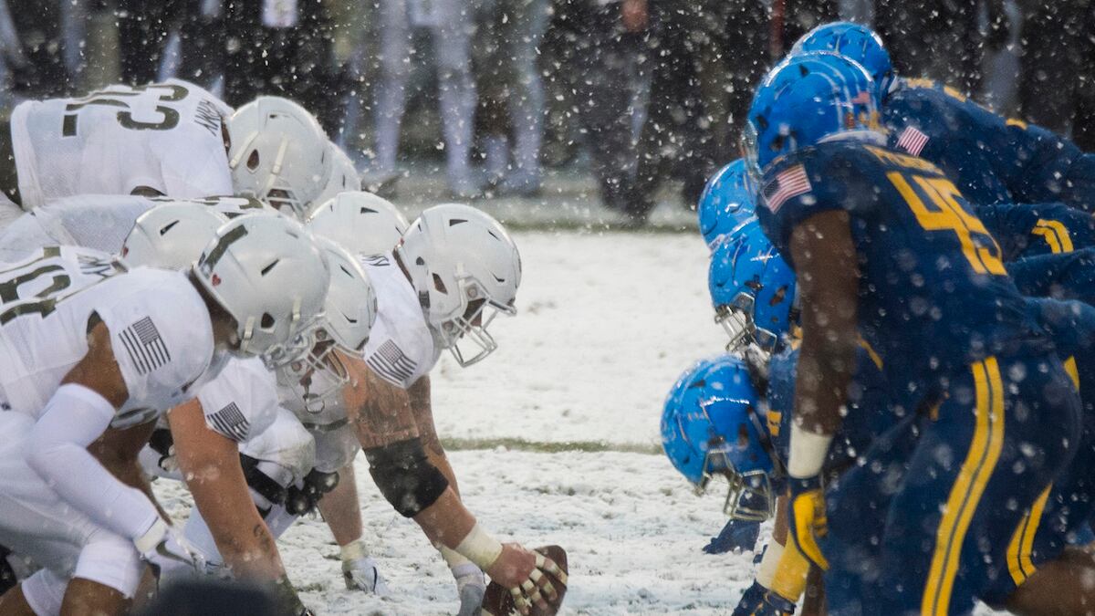 Countdown To Army Navy 2018 Black Knights Look For 3rd Straight Over Slumping Mids