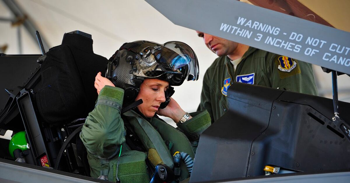 Air Force Considers Expanding Pilot Height Requirements As It