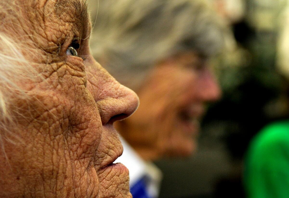 Pioneer Among Female World War Ii Pilots Dies At 96