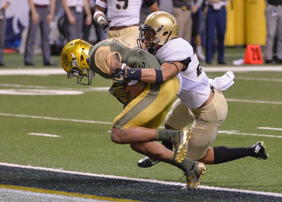 Notre Dame Defeats Army 44 6